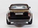 1:18 Kyosho Rolls-Royce Phantom Extended Wheelbase 2003 Negro. Subida por Ricardo